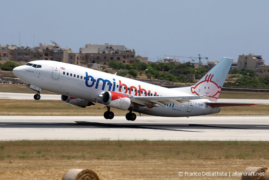 G-ODSK (28537) 1997 Boeing 737-37Q