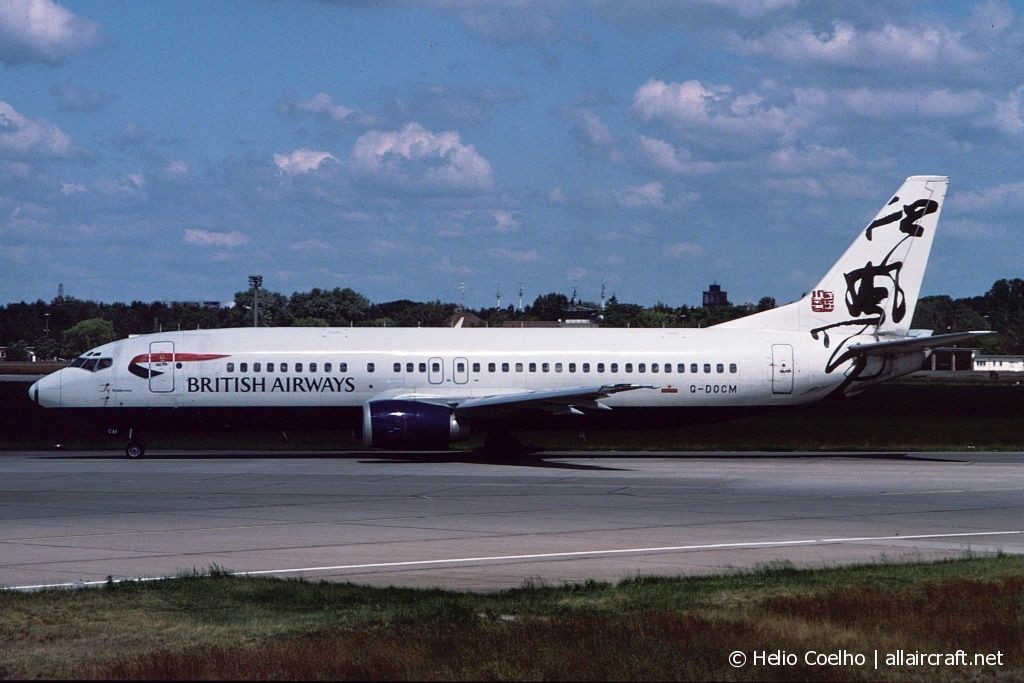 G-DOCM (25843) 1992 Boeing 737-436