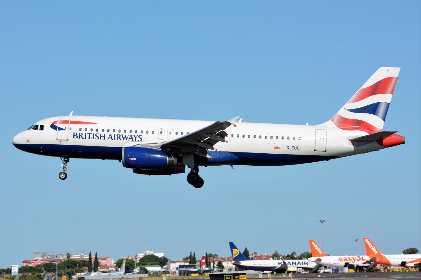 G-EUUI (cn 1871) Airbus A320-232