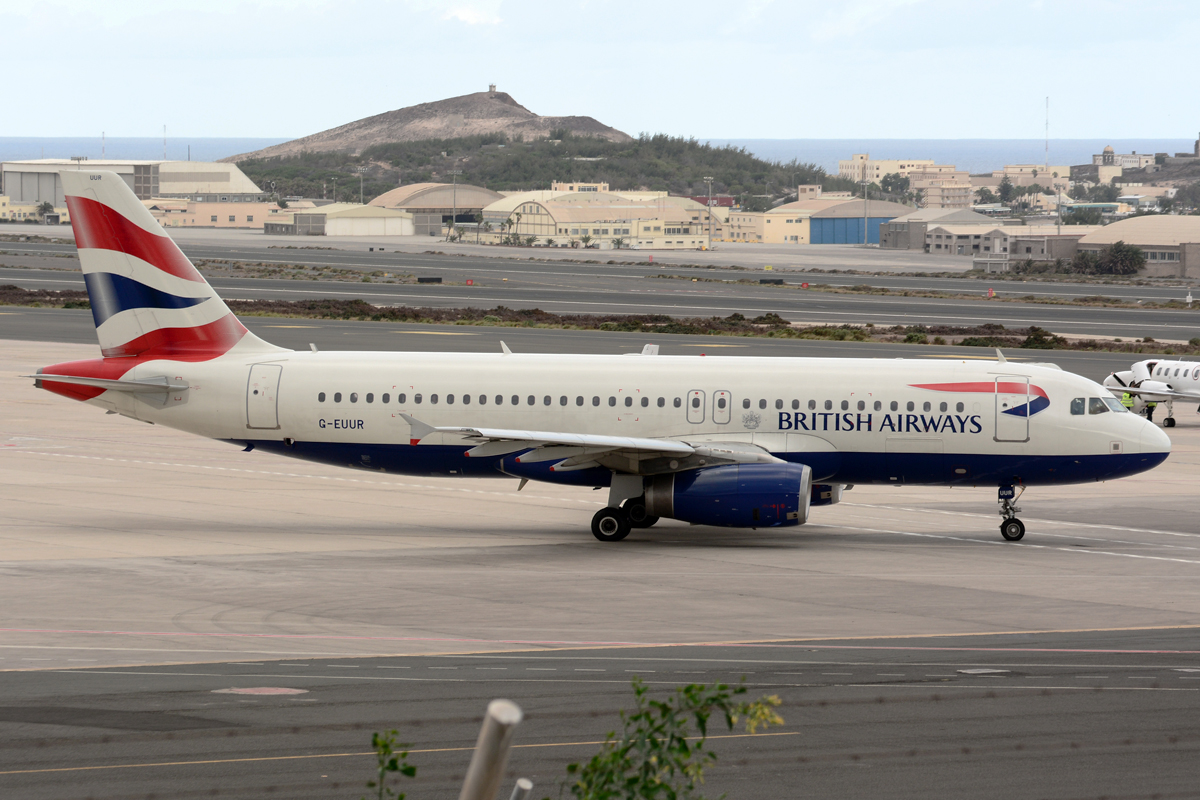 G-EUUR (cn 2040) Airbus A320-232