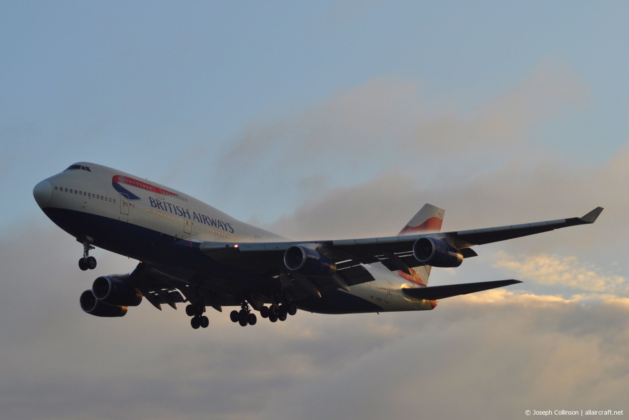 G-BNLX (cn 25435) Boeing 747-436