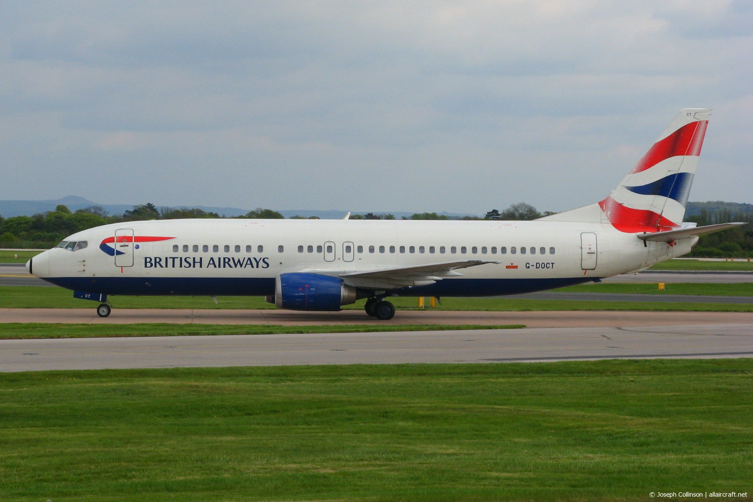 G-DOCT (25853) 1992 Boeing 737-436