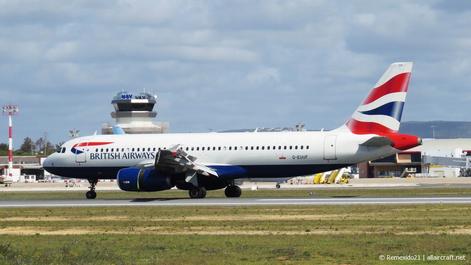 G-EUUF · Airbus A320-232 · (FAO / LPFR)