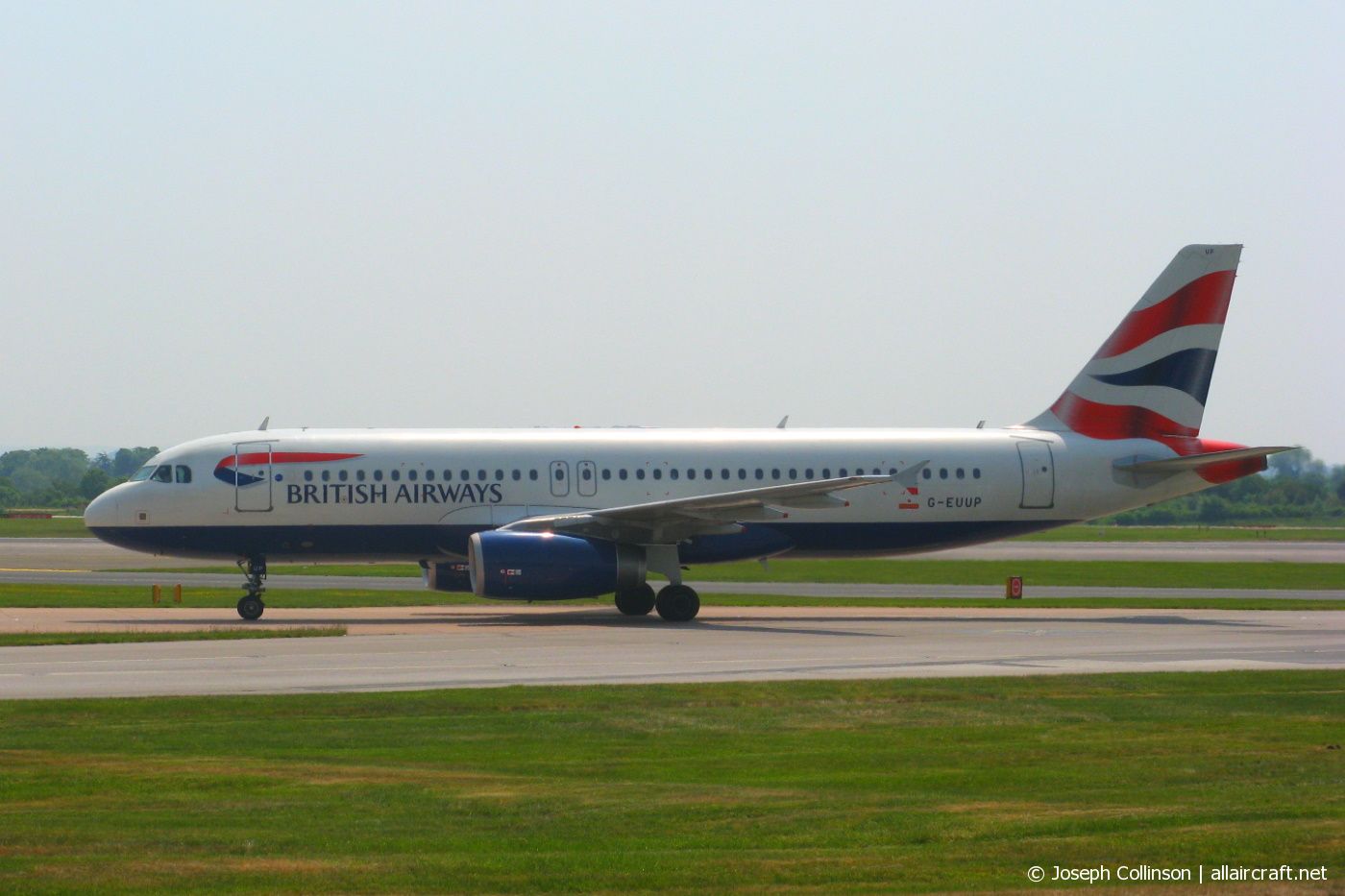 G-EUUP (2038) 2003 Airbus A320-232