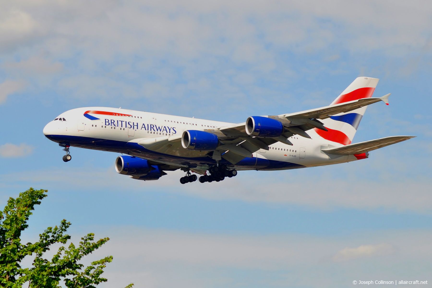 G-XLED (cn 0144) Airbus A380-841