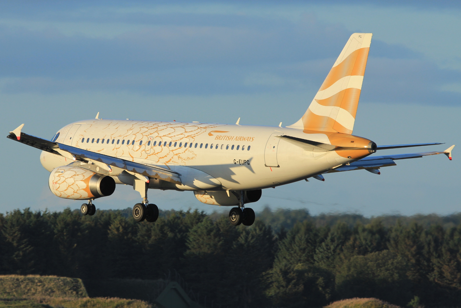 G-EUPG (cn 1222) Airbus A319-131