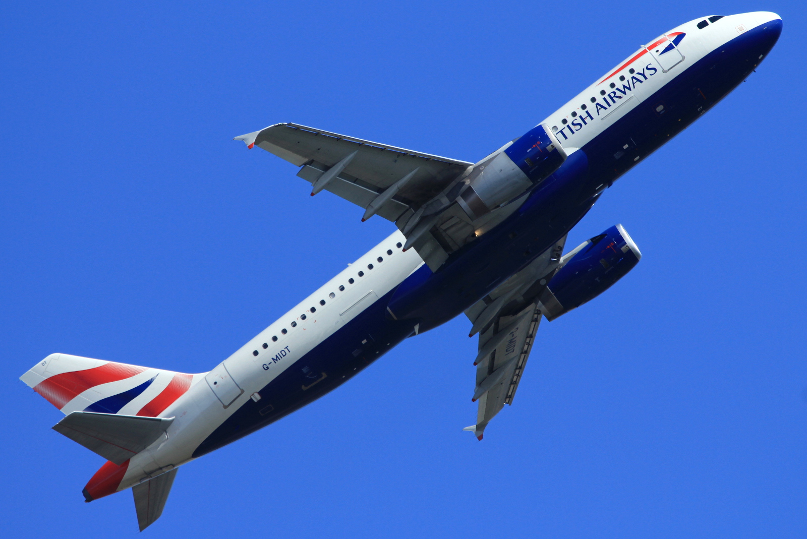 G-MIDT (1418) 2001 Airbus A320-232