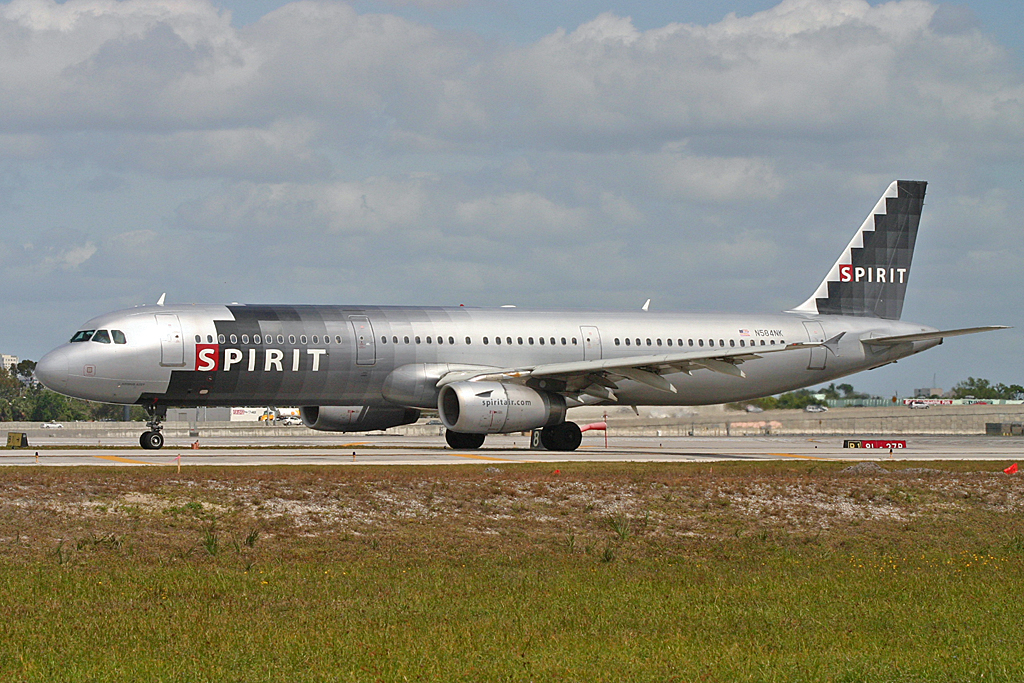N584NK (1408) 2001 Airbus A321-231