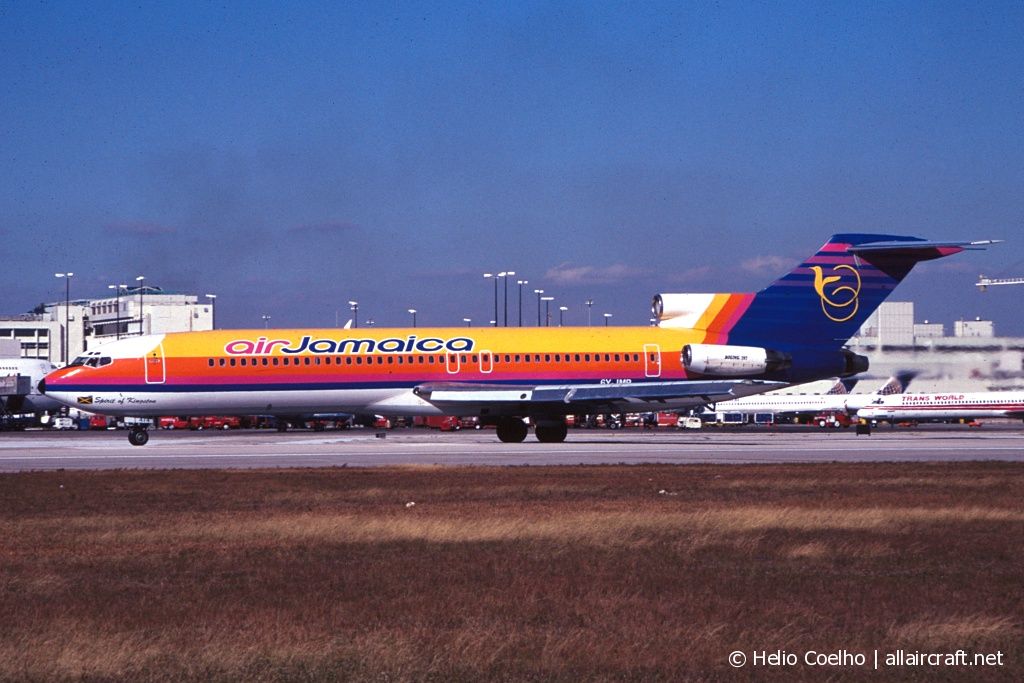 6Y-JMP · Boeing 737-2J0 · (MIA / KMIA)
