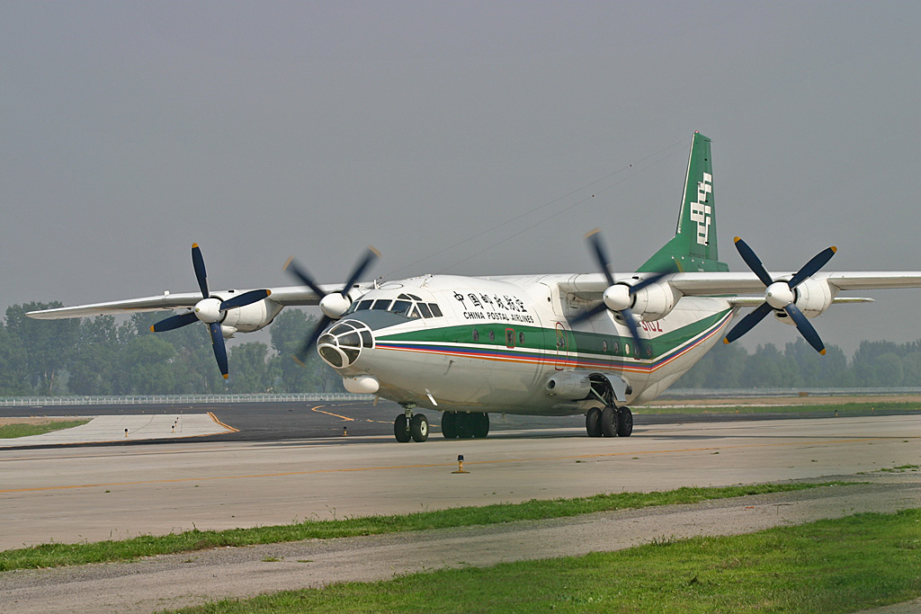 B-3102, (cn 1002), Shaanxi Y-8F-100