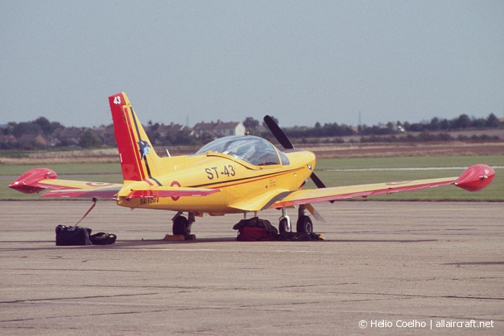 ST-43 (MSN 843) 1992 SIAI-Marchetti SF-260D