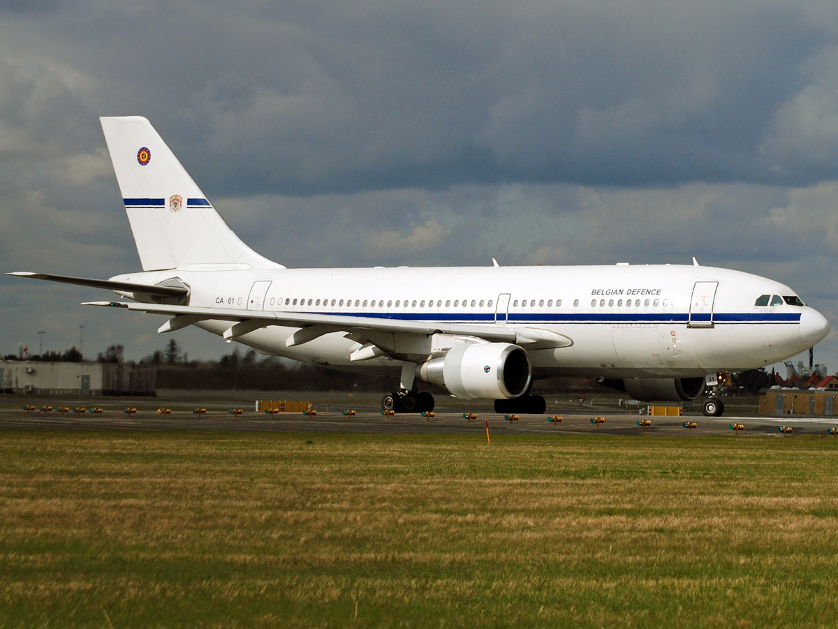 CA-01 ( 372 ) 1985 Airbus A310-222