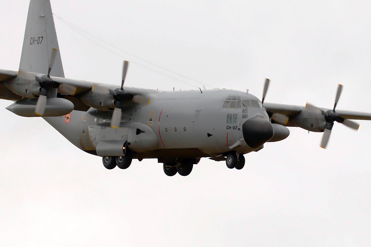 CH-07 (382-4476) 1971 Lockheed C-130H Hercules