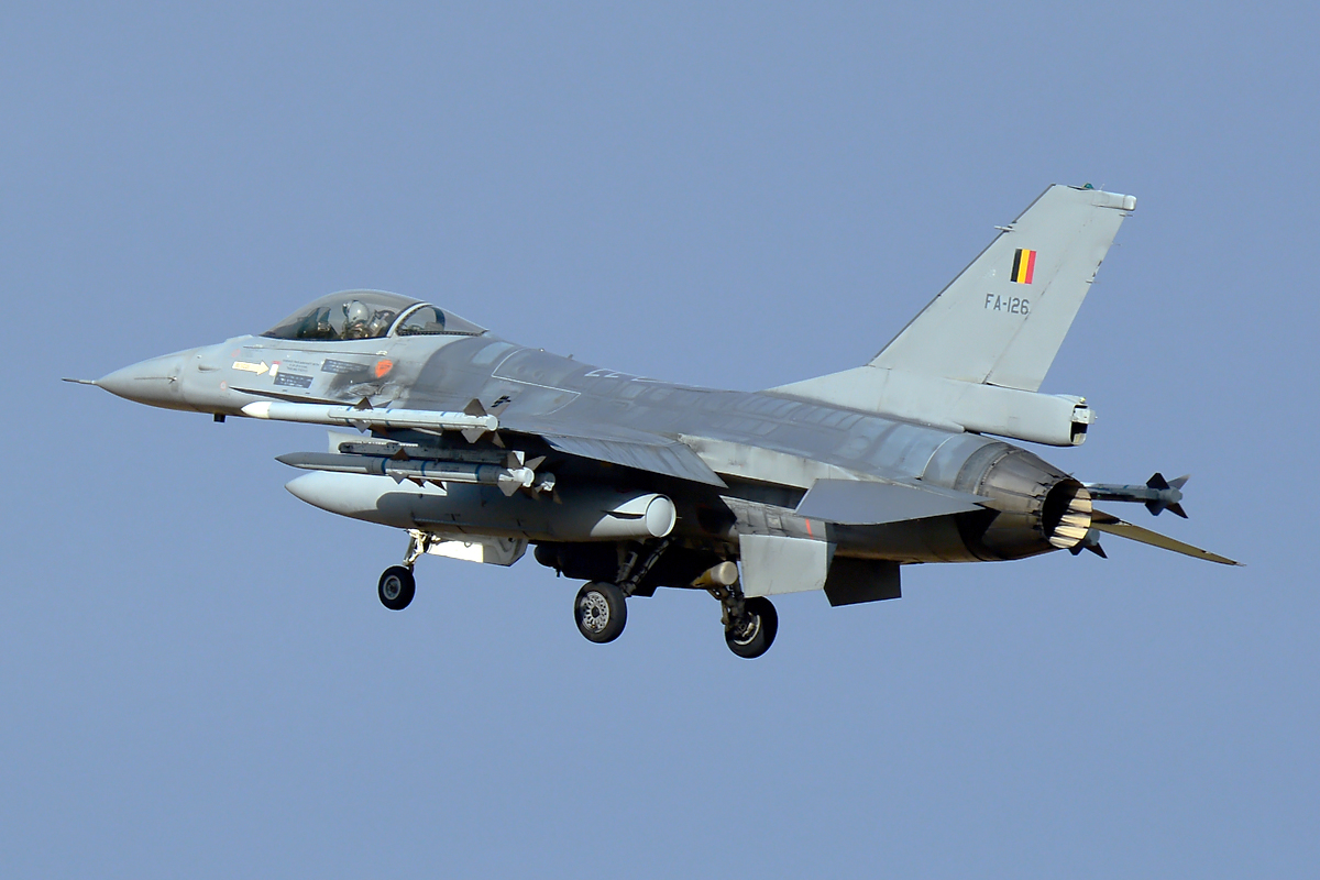 FA-126 (6H-126) 1988 SABCA F-16AM Fighting Falcon