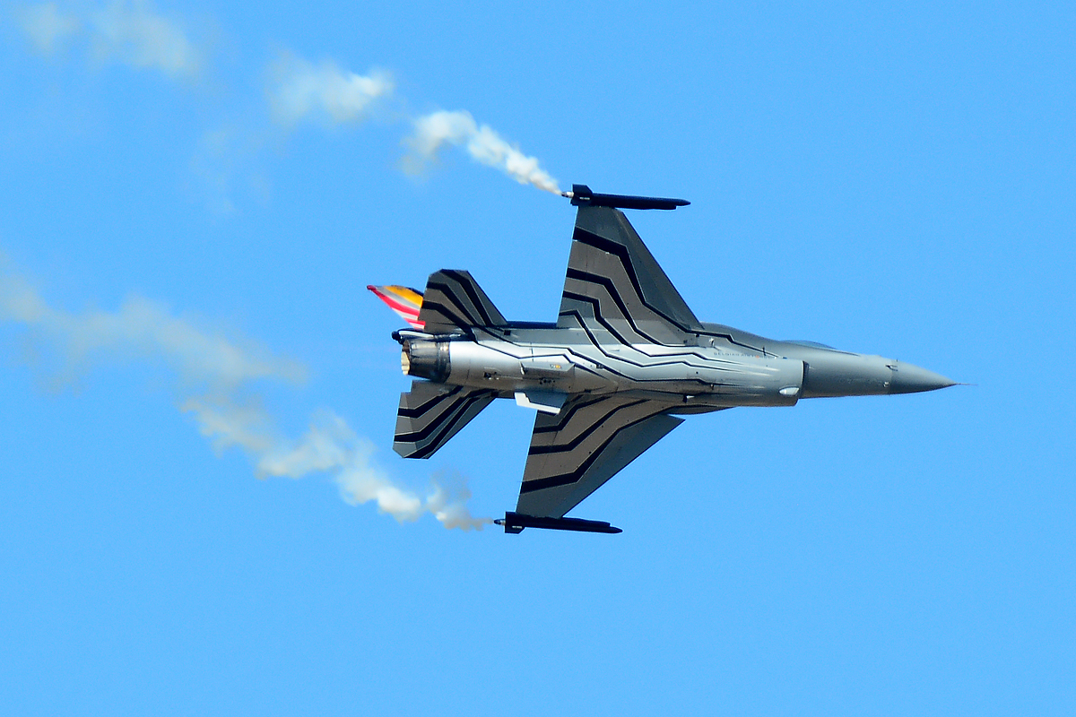 FA-77 (6H-77) 1980 SABCA F-16AM Fighting Falcon