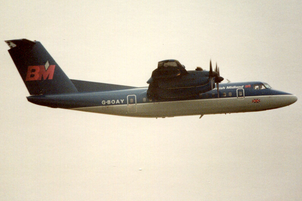 G-BOAY (cn 00112) DHC-7-110 Dash 7