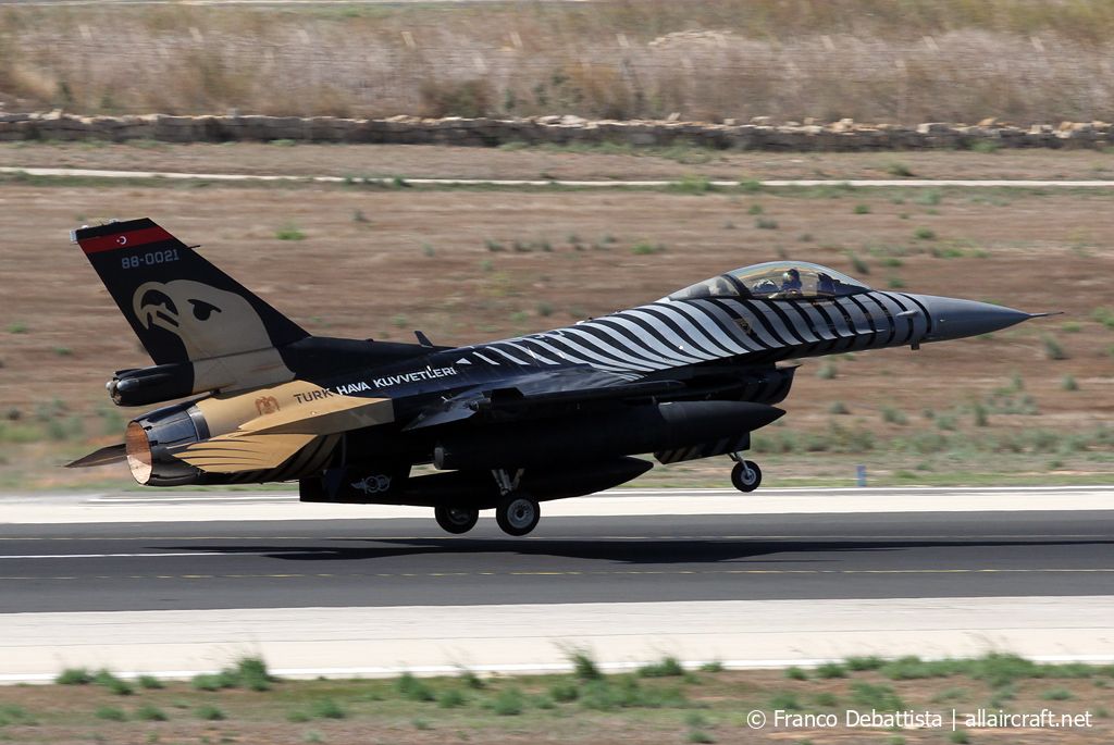 88-0021 (4R-23) General Dynamics F-16C Fighting Falcon