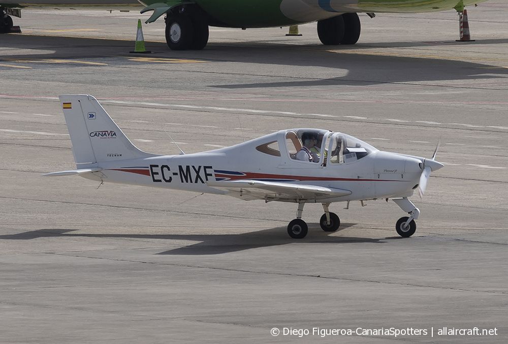EC-MXE (324) Tecnam P-2002JF Sierra