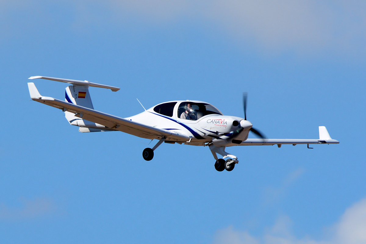 EC-MHQ, (cn 40.N270), Diamond DA-40NG Diamond Star