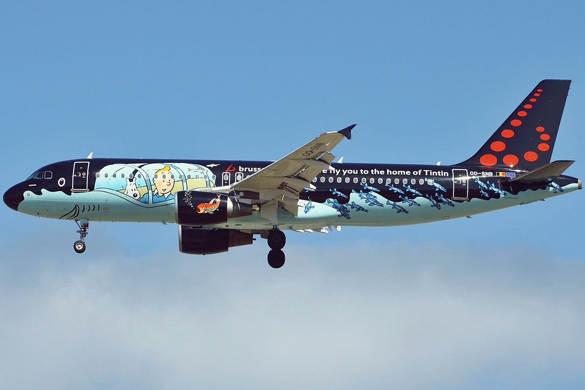OO-SNB (cn 1493) Airbus A320-214