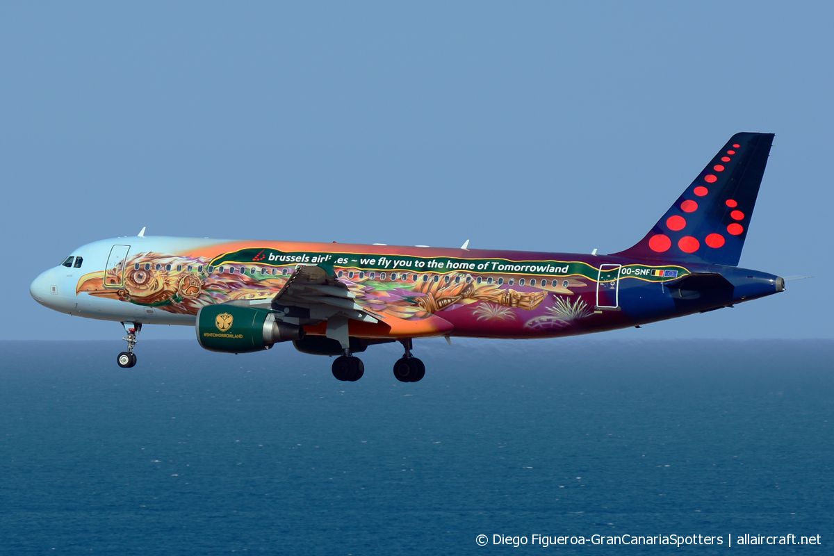 OO-SNF (2810) 2006 Airbus A320-214