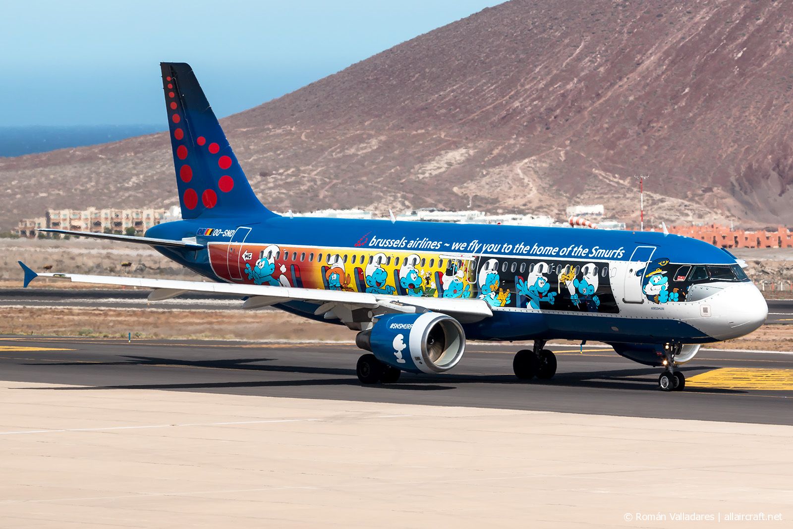 OO-SND (1838) 2002 Airbus A320-214