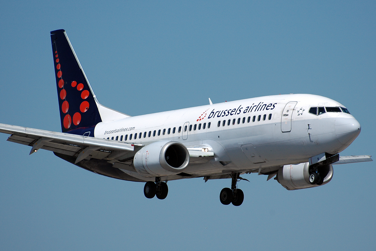 OO-VEN (cn 28586) Boeing 737-36N