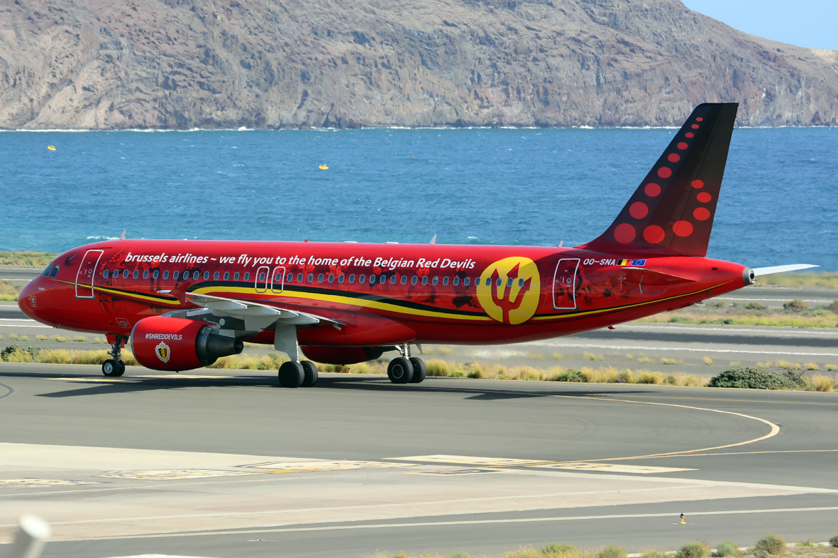 OO-SNA (cn 1441) Airbus A320-214