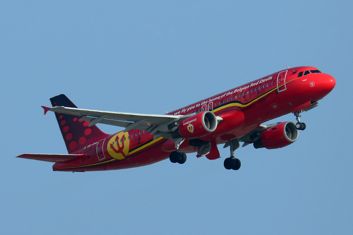 OO-SNA (cn 1441) Airbus A320-214