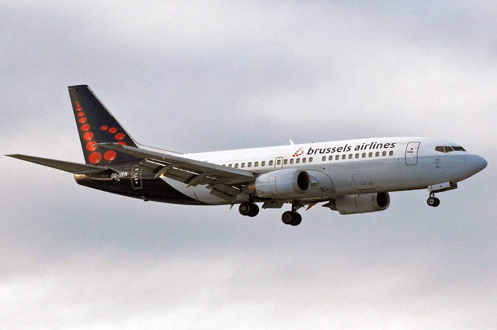 OO-VEN (cn 28586) Boeing 737-36N