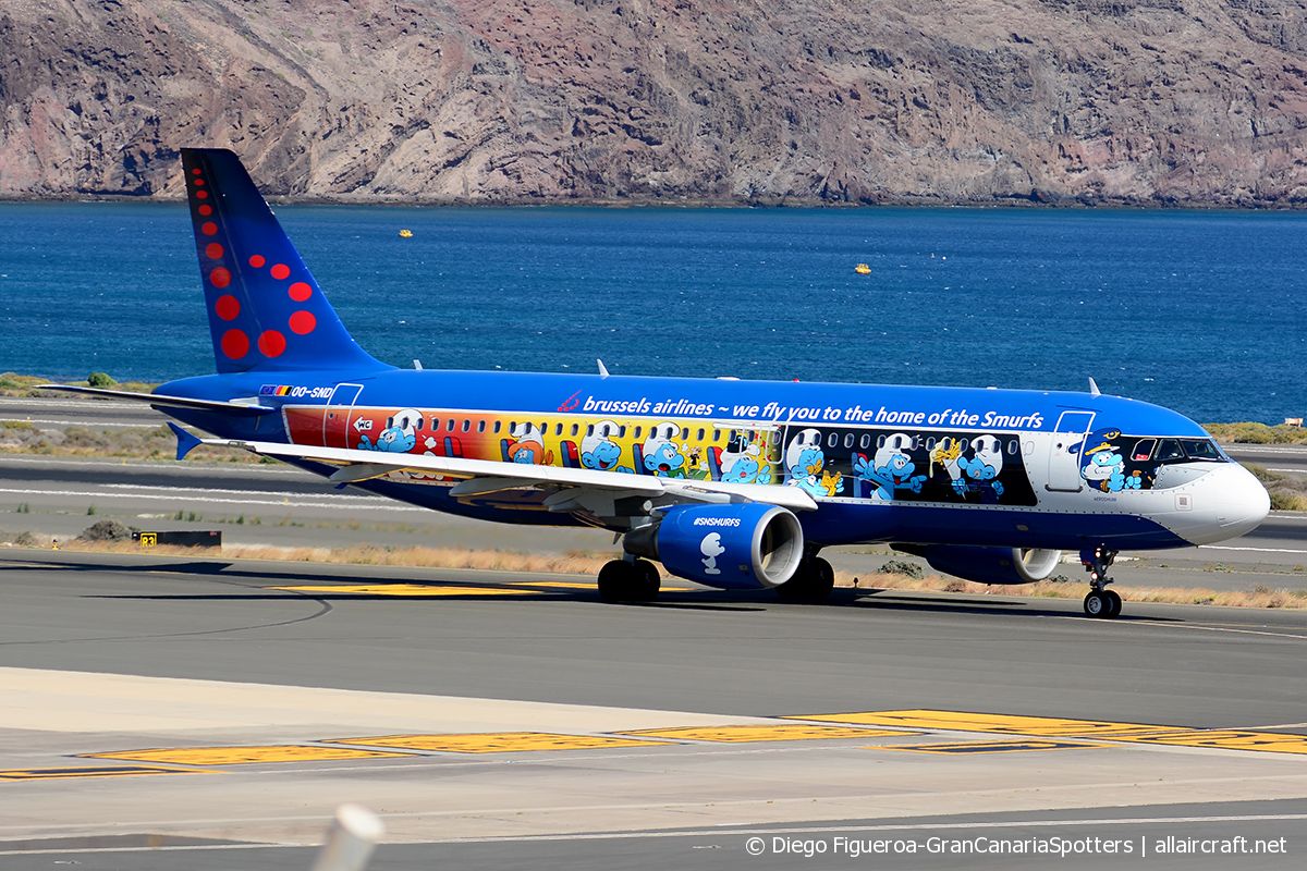 OO-SND (1838) 2002 Airbus A320-214