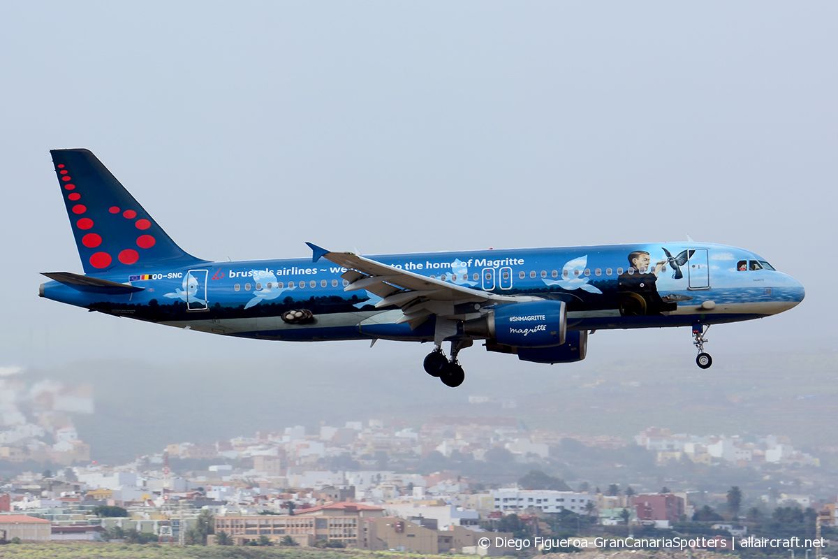 OO-SNC (1797) 2002 Airbus A320-214