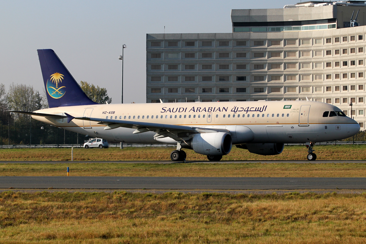 HZ-ASB, (cn 4090), Airbus A320-214