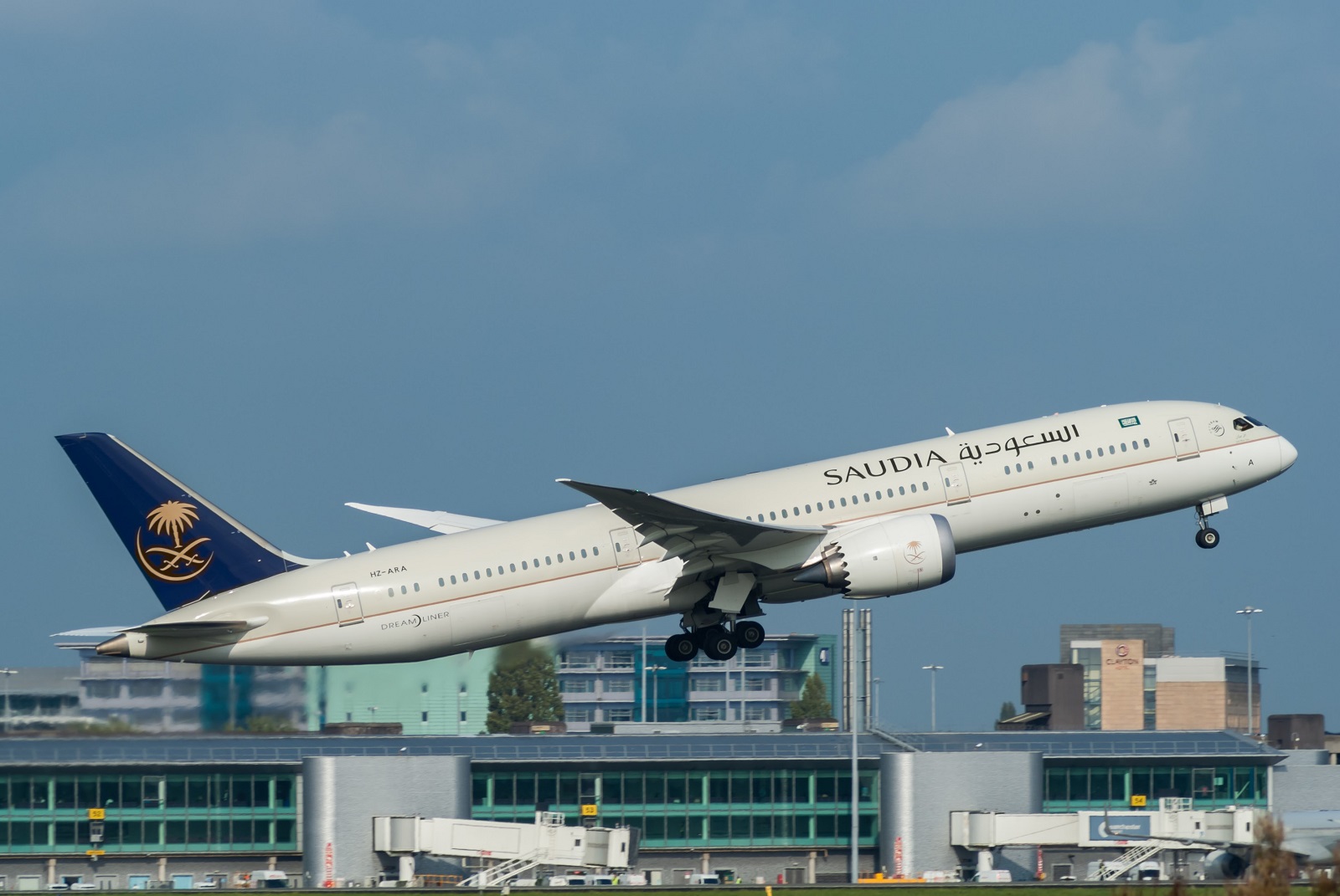 HZ-ARA · Boeing 787-9 Dreamliner · (MAN / EGCC)