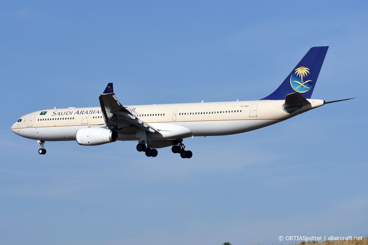 HZ-AQH (cn 1189) Airbus A330-343