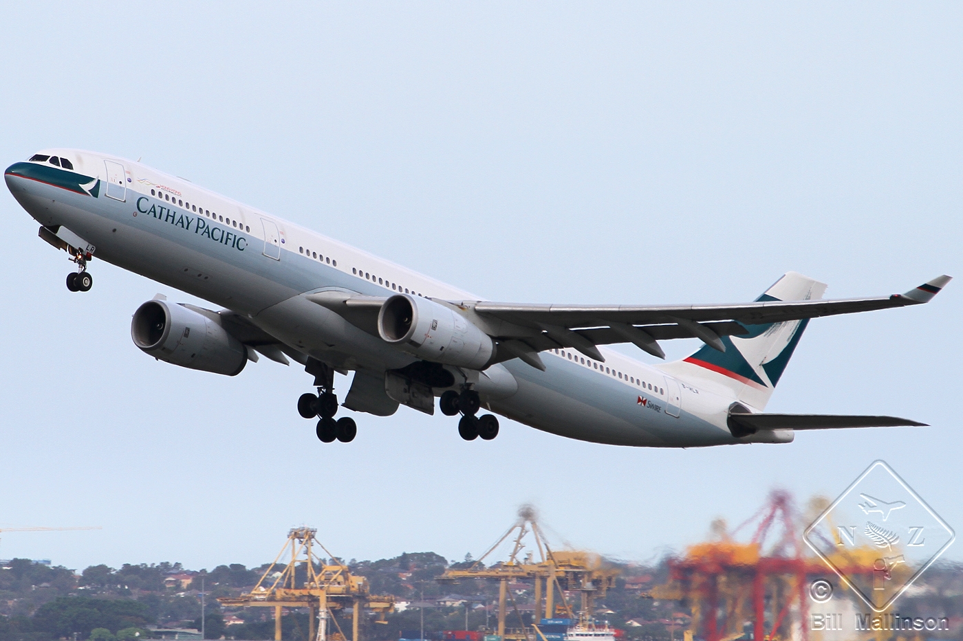 B-HLR (421) 2001 Airbus A330-343