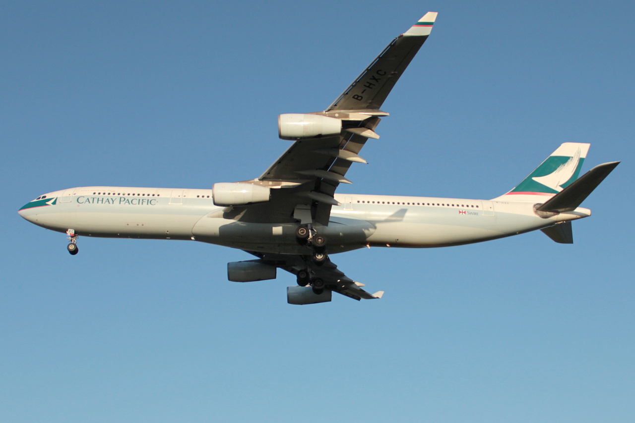B-HXC (142) 1996 Airbus A340-313