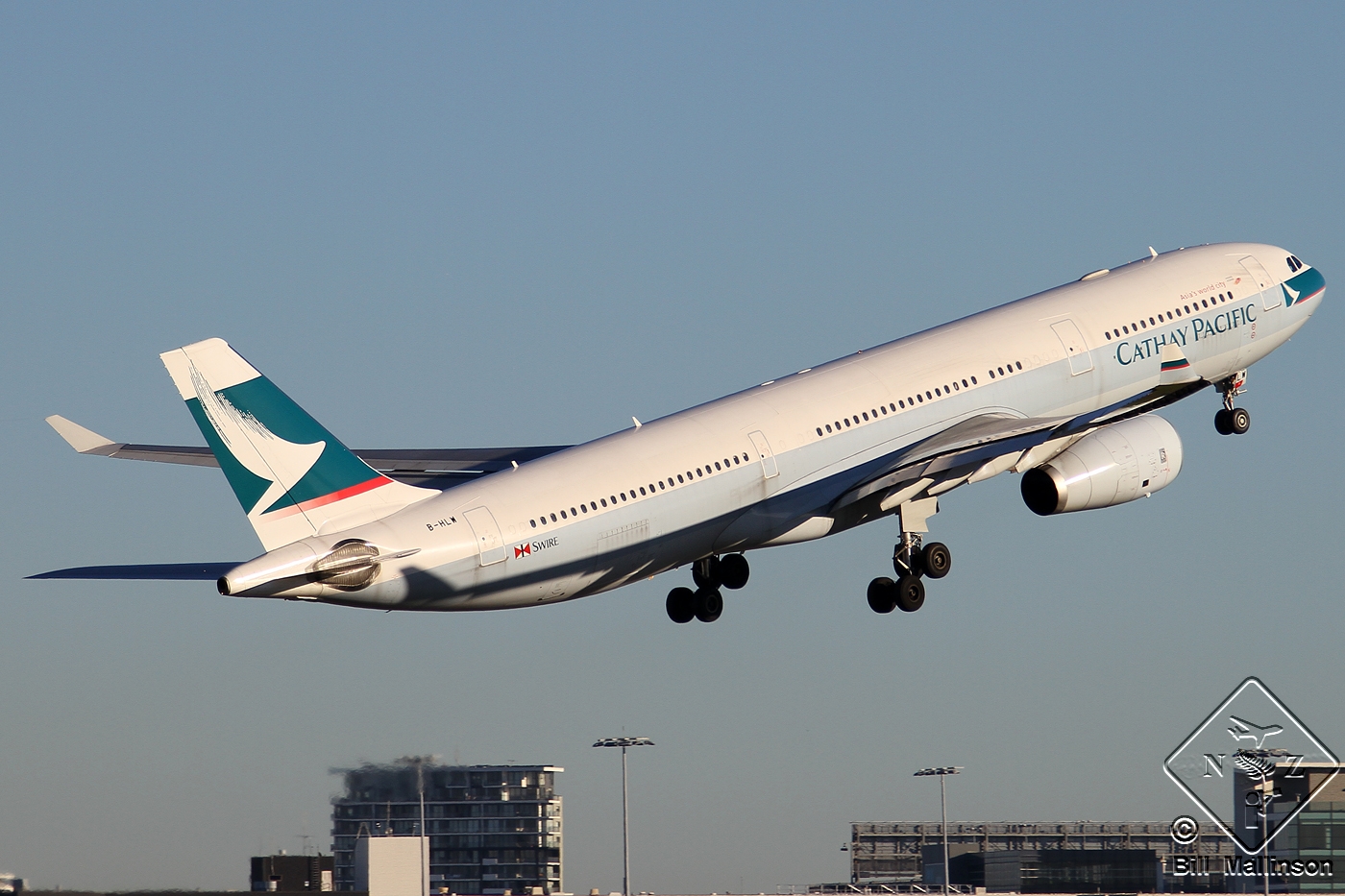 B-HLW (565) 2003 Airbus A330-343