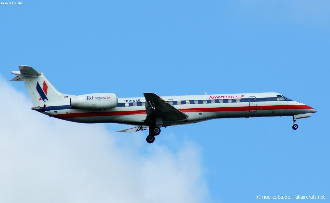 N855AE (145747) 2003 Embraer ERJ-140LR