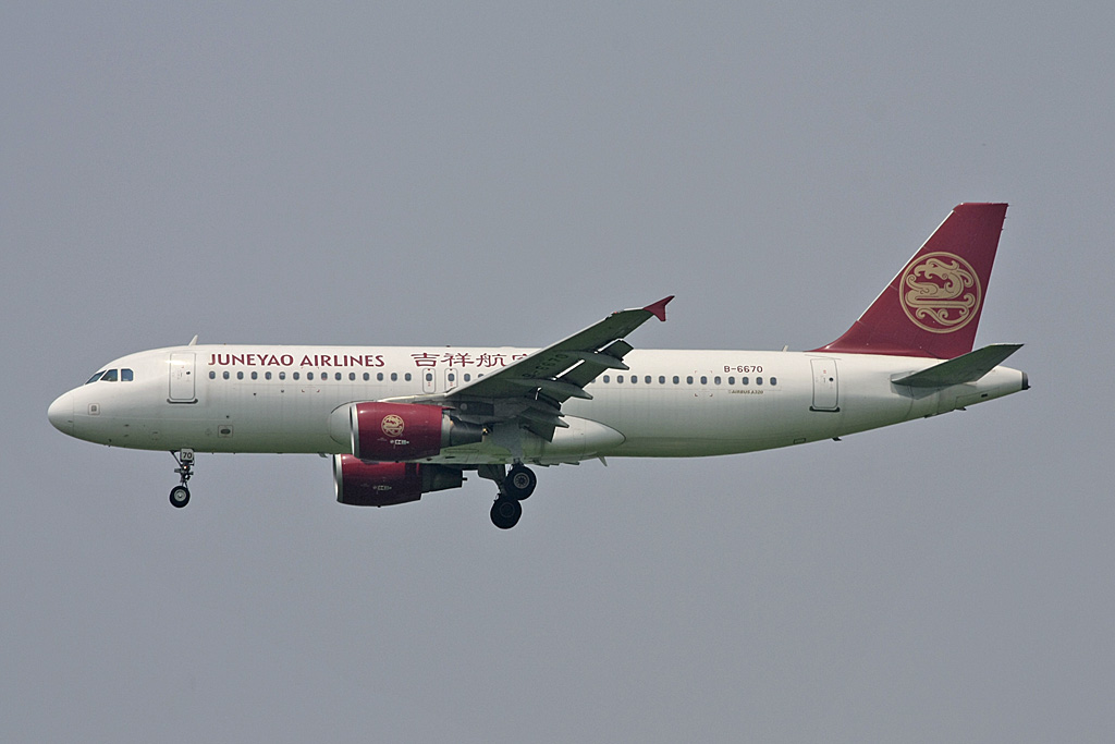 B-6670 · Airbus A320-214 · (SHA / ZSSS)