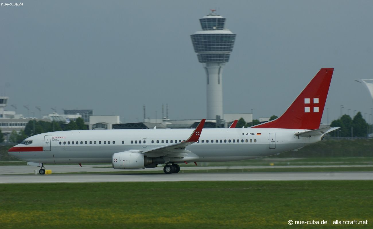 D-APBD (33021) 2005 Boeing 737-8BK(WL)