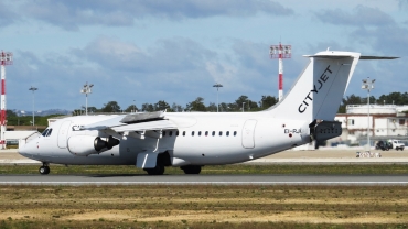EI-RJO (00E2352) British Aerospace Avro RJ85