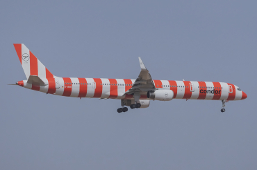 D-ABOM (29022) 2000 Boeing 757-330(WL)