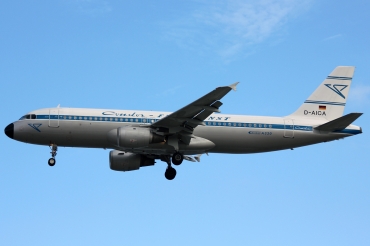 D-AICA (774) 1998 Airbus A320-212