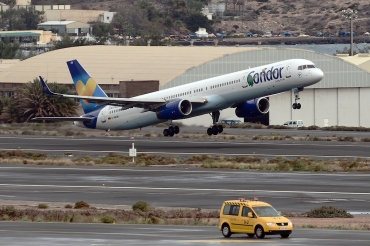 D-ABOM (29022) 2000 Boeing 757-330(WL)