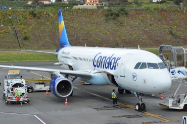 D-AICF (905) 1998 Airbus A320-212