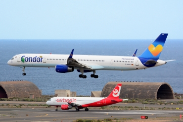 D-ABOC (29015) Boeing 757-330