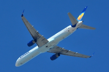 D-ABOE (29012) 1999 Boeing 757-330(WL)