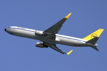 D-ABUM (25170) 1994 Boeing 767-31BER(WL)