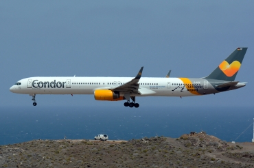 D-ABOF (29013) 1999 Boeing 757-330(WL)